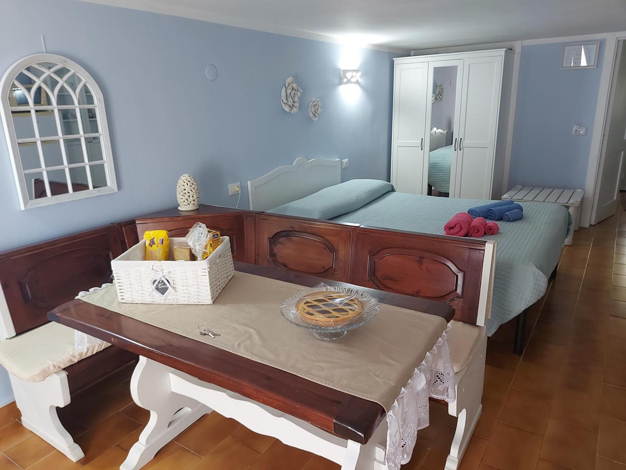 Casa Vacanza Fiori Di Maggio Pulsano Exteriör bild